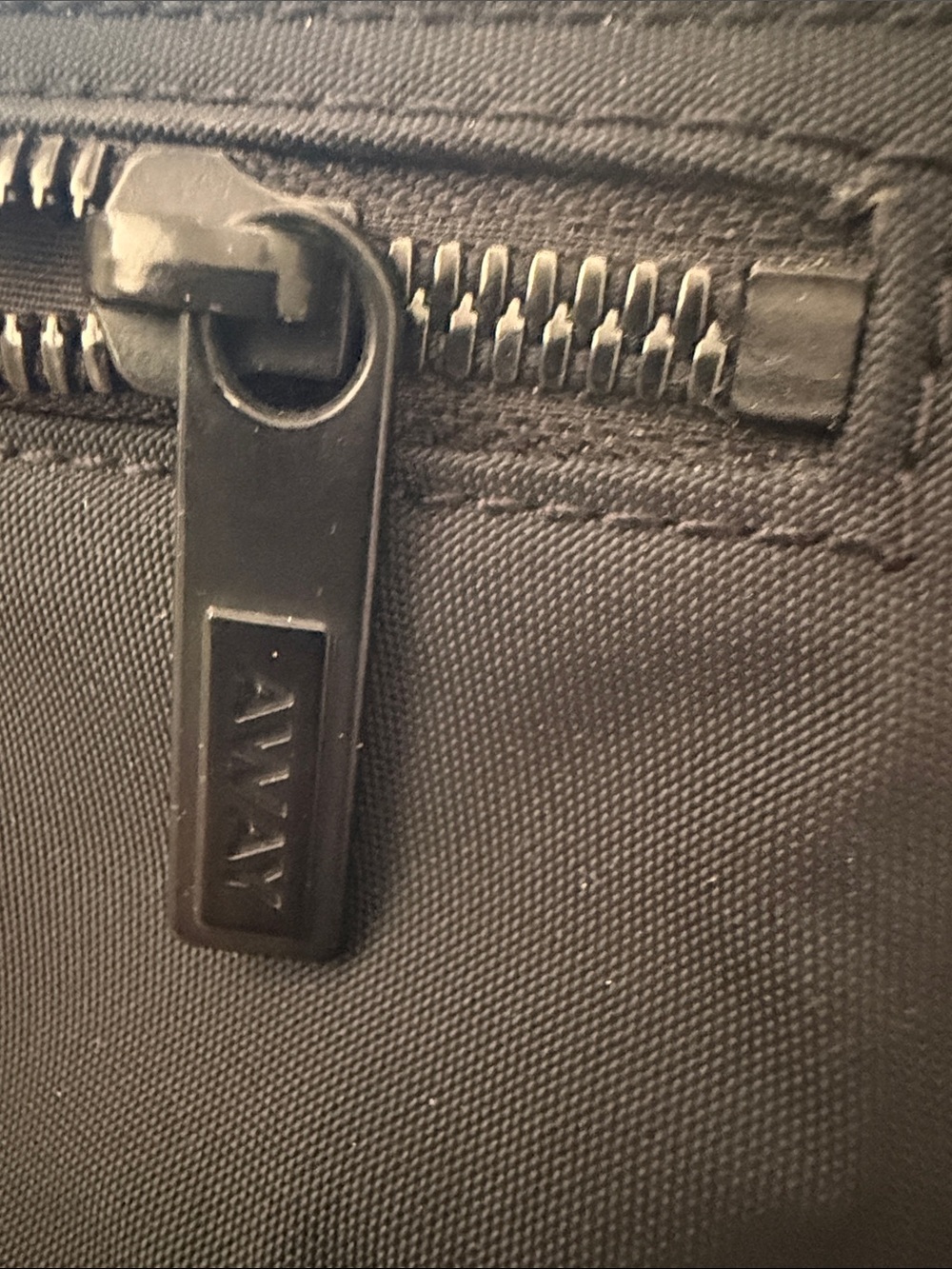Away- Everywhere Bag- Weekender Duffel Bag - Picture 3 of 16